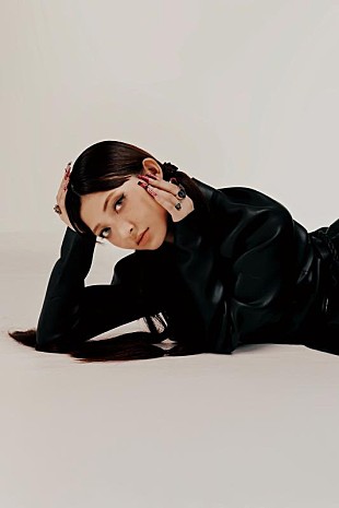 「甲田まひる、デラックス盤AL『sweetest, me (Deluxe Edition)』リリース決定」