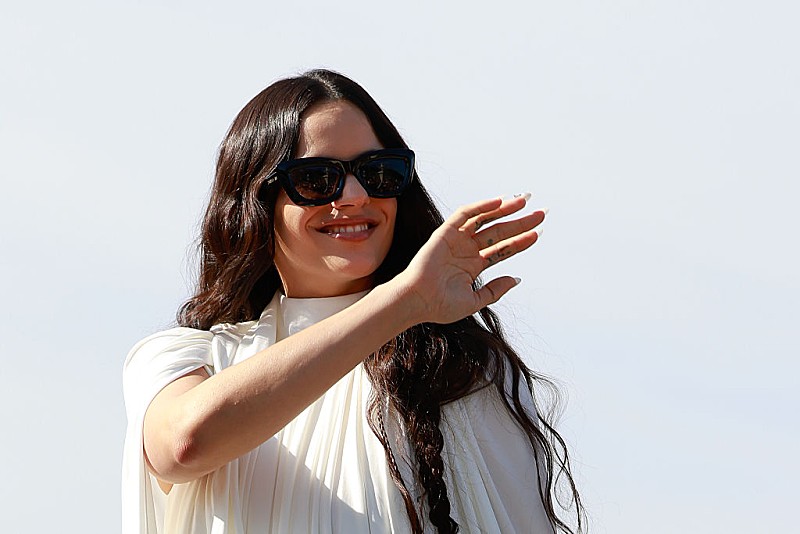 ロザリア、ニューAL『ラックス』をマドンナが称賛「聴くのをやめられない！」