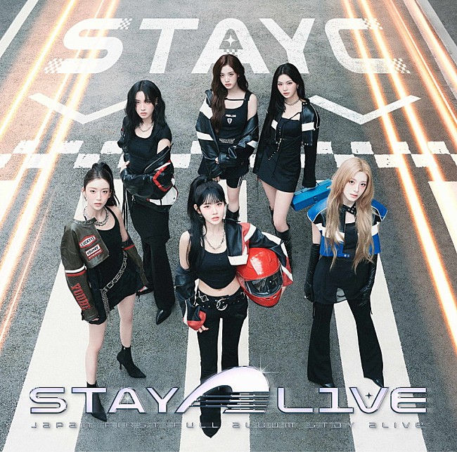 「STAYC アルバム『STAY ALIVE』通常盤」2枚目/9
