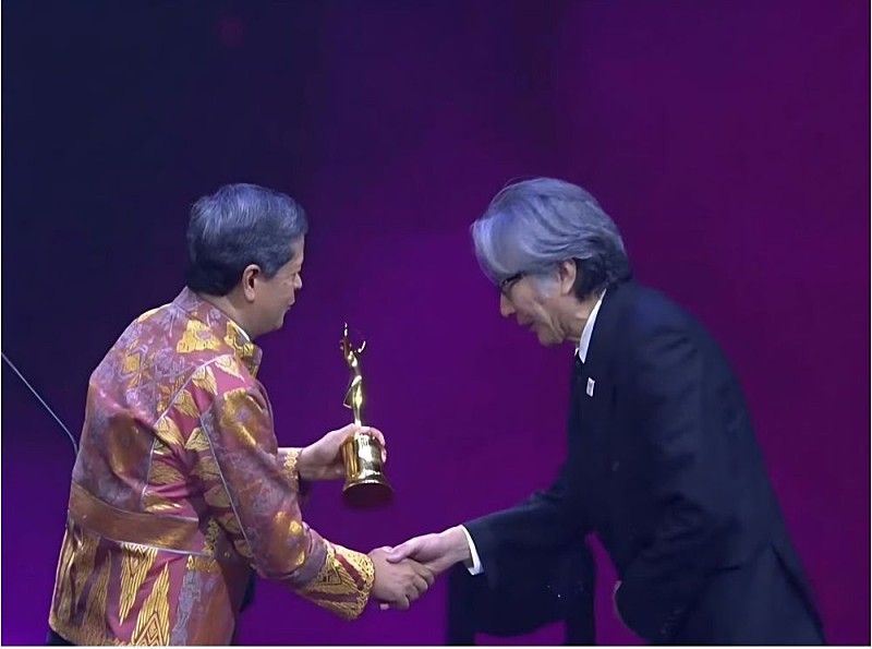 「Lola Amour」4枚目/10