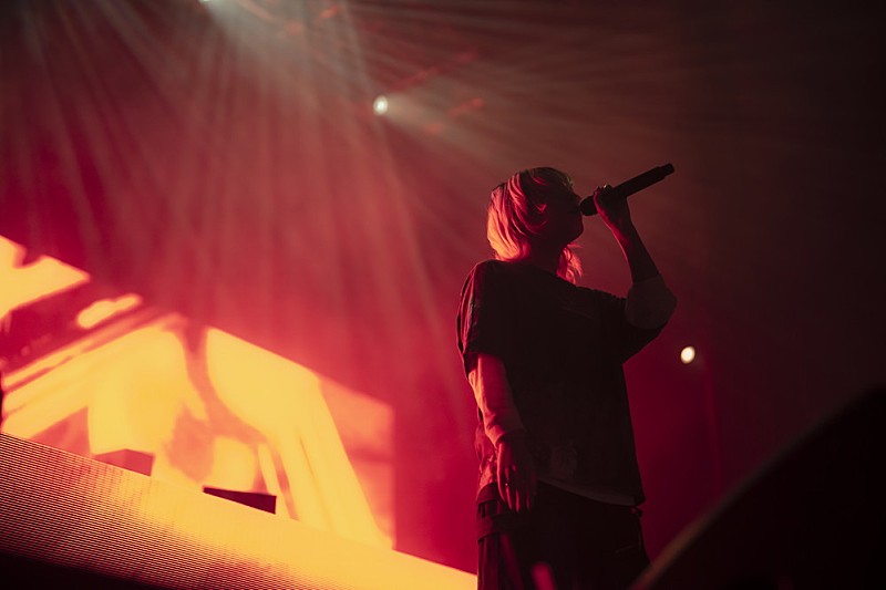 「<ライブレポート>水槽 過去を愛し、今を更新する【JUNCTION】の夜――“死ななくてよかった”その先を生きる41曲」1枚目/15