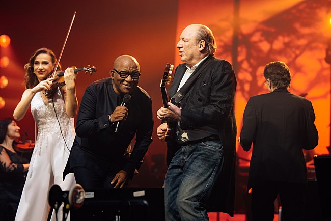 「映画館でコンサートを超える体験を　『ワールド・オブ・ハンス・ジマー：新次元へ』劇場予告編が完成」1枚目/4