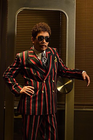 「鈴木雅之、TVスペシャル『かぐや様は告らせたい 大人への階段』OP主題歌「アブナイキオク」配信リリース」