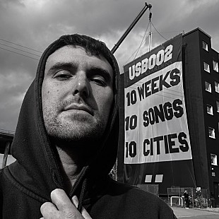 「フレッド・アゲイン、最新作『USB 002』で“進化し続けるアルバム”新章へ」