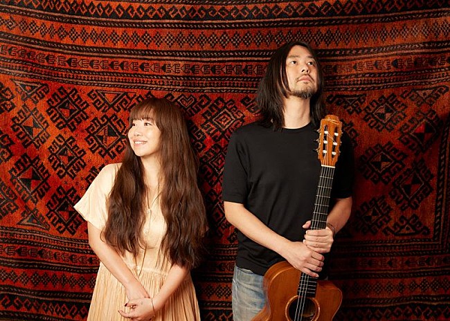 「orange pekoe、オンラインライブ『メリークリスマス、ハッピークリスマス LIVE 2025』開催決定」1枚目/2