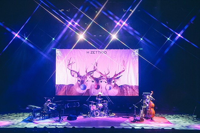 「H ZETTRIO、【年末一本締めクリスマスSP】渋谷公演レポート到着＆2026年で10周年の【こどもの日SPライブ】開催決定」1枚目/16