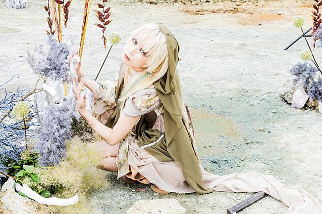 「Reol、最新ツアーより「un, deux, trois」ライブ映像公開」1枚目/5