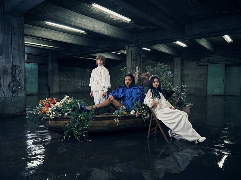 女王蜂、新曲「PERSONAL」がTVアニメ『地獄楽』第二期EDテーマに決定