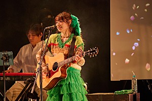 みさき「<ライブレポート>みさき “はじめの一歩”を後押しするワンマンライブで新曲「サボテン」お披露目」