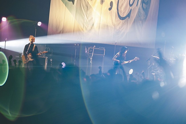 「＜ライブレポート＞リーガルリリー×羊文学、盟友同士の“核”が共鳴した対バン企画【cell,core 2025 to 2026】東京公演」1枚目/13