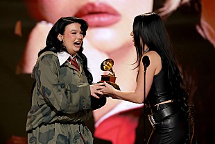 「【第68回グラミー賞授賞式(R)】ローラ・ヤング「Messy」が＜最優秀ポップ・パフォーマンス（ソロ）＞受賞、スピーチで喜び爆発」