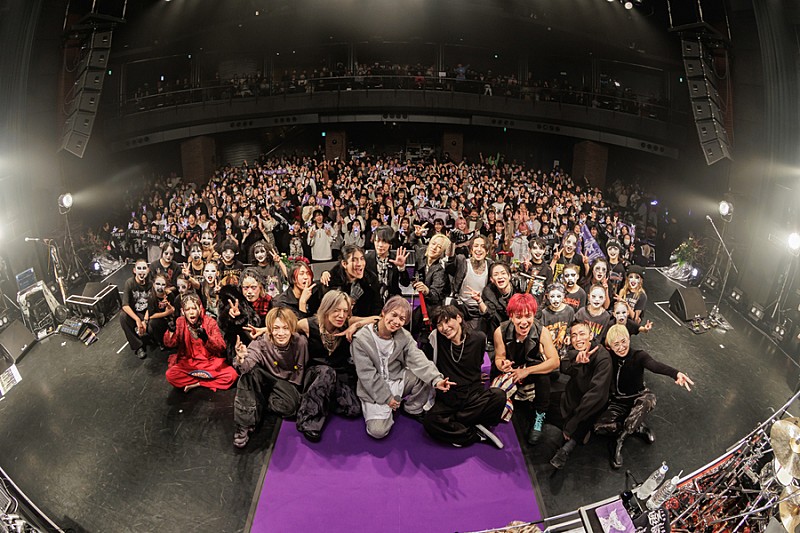 「＜ライブレポート＞武瑠「紛れもなく19周年、最高の景色でした！」怒涛すぎるワールドツアーの先に辿り着いた史上最高峰の音楽空間」1枚目/31