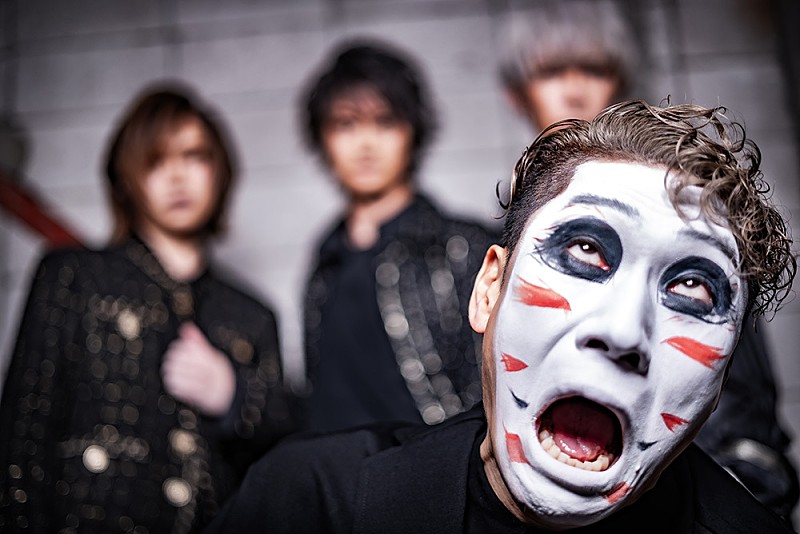 「ゴールデンボンバー、FC東京vs横浜F・マリノス戦にゲスト出演へ　「女々しくて」で盛り上げる」1枚目/1