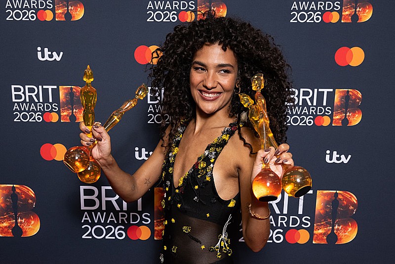 「【ブリット・アワード2026】全受賞者リスト、オリヴィア・ディーンが4冠を達成」1枚目/1