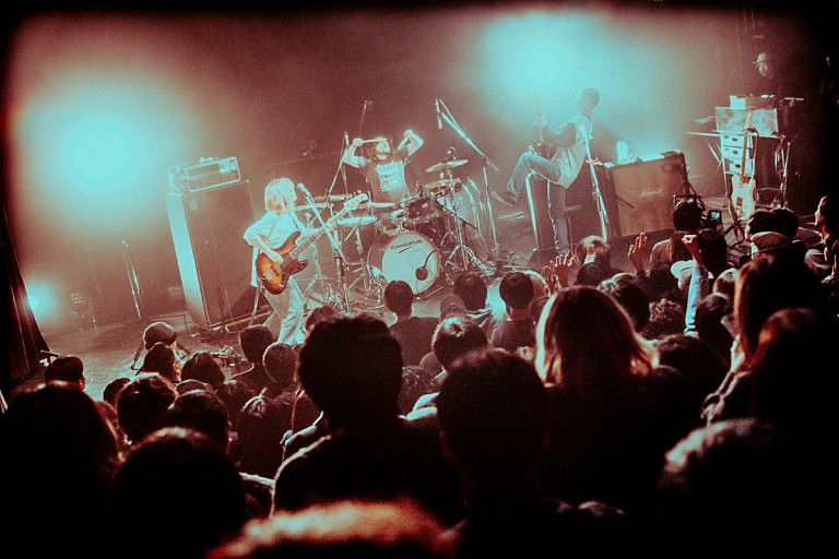 Ｎｉｋｏん「＜ライブレポート＞Nikoん　混沌と迸りの境界線で響き続けた【アウトストアで47 -東京FINAL-】」