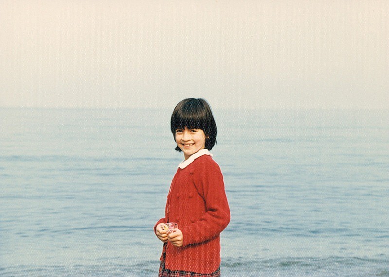 「アンジェラ・アキ、徳島で過ごした幼少期の映像なども使用した「Forgiveness」MV公開」1枚目/2