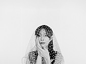 「中森明菜、新曲「カサブランカ」がテレ東『WBS』新EDテーマ曲に決定」1枚目/2