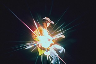 「森 大翔、日本赤十字社CMソング「祝祭」スタジオライブ映像をプレミア公開」