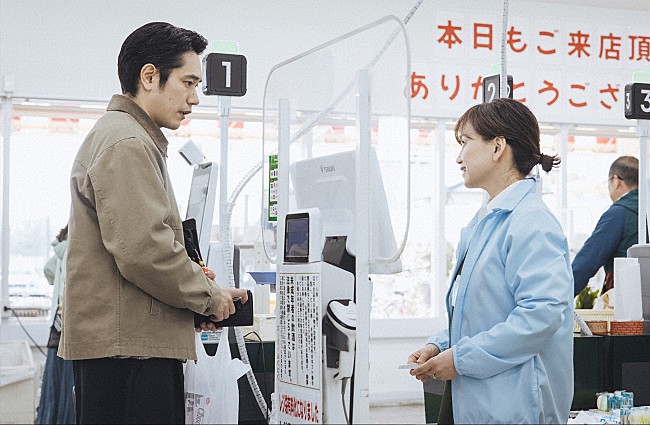 「「時すでにおスシ!?」子育てを終えた“みなと”永作博美に共感の声 「応援したくなる」「さかな組長のキャラも最高」」1枚目/1