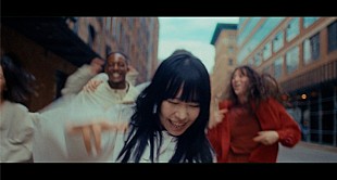 「紫 今、“ルーツをたどる”「New Walk」MVをニューヨークで撮影」
