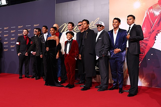 「(R), TM &amp; (C) 2026 Lions Gate Entertainment Inc. All Rights Reserved.」12枚目/13