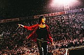 「氷室京介、4大ドームツアー【LAST GIGS】の起点となった2014年横浜スタジアム公演の映像を公開」1枚目/1