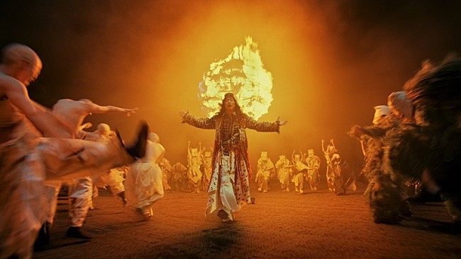 「キタニタツヤ、TVアニメ『日本三國』OPテーマの新曲「火種」MVプレミア公開」1枚目/2