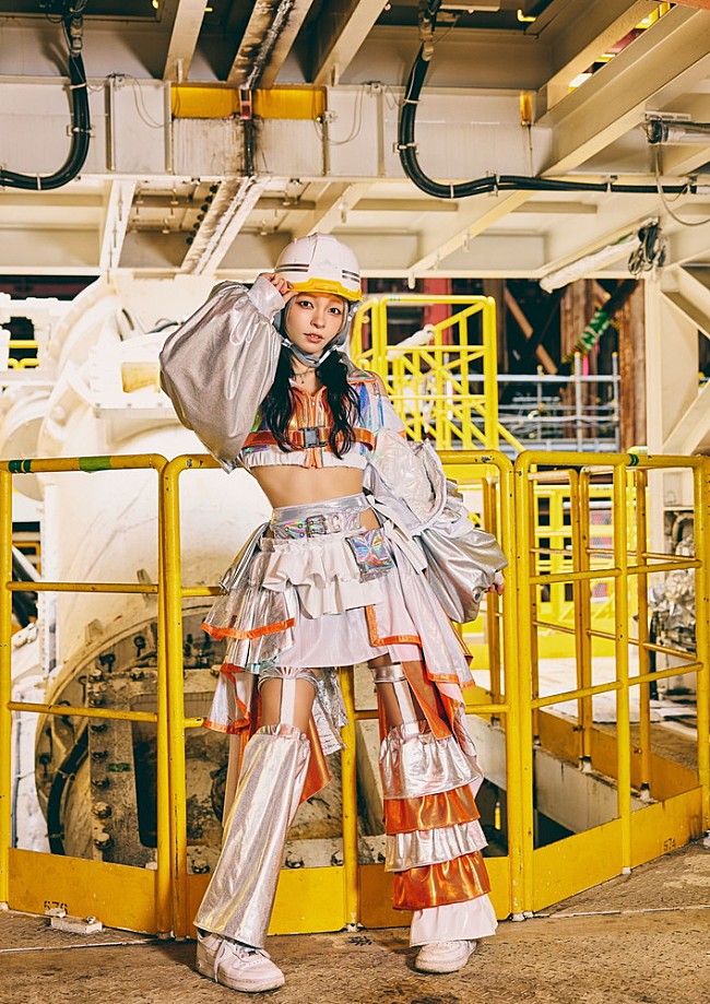 「JENNI」3枚目/8