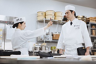 「「時すでにおスシ!?」“大江戸”松山ケンイチが「不器用でかわいい」 「松山ケンイチの『マツケンサンバ』がぜいたく過ぎる」」