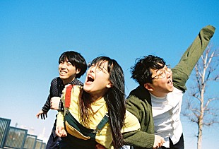 「Sundae May Club、メジャー1stアルバム『なみなみならぬ』リリース　新曲「だって眩しくて」MV公開」