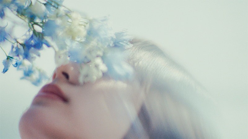 「シャイトープ、触れられない存在の美しさを「リフレイン」MVで描く」1枚目/5