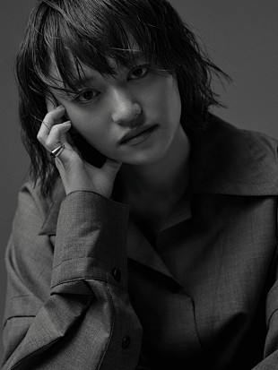 「iri、デビュー10周年記念ライブ【Period】開催」