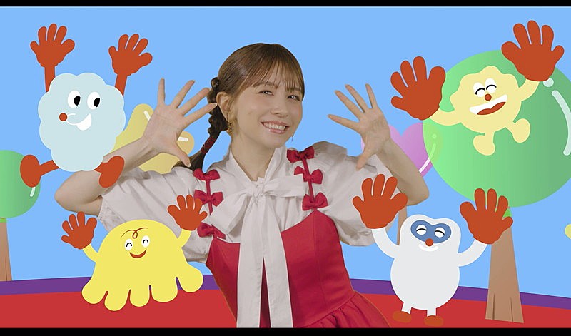 「May J.、初のキッズソング「はいふぁいぶ！」MV公開」1枚目/9