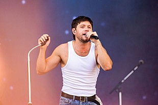 「ナイル・ホーラン、オリヴィア・ロドリゴがポップ・ソングライティングを変えたと語る」