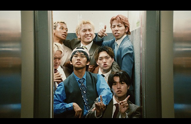 「『Ayumu Imazu - CLASSIC [Music Video] 』」5枚目/16