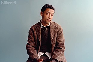「＜フジロック’26出演＞ロイル・カーナー、父親になることと30代の到来がニューALに与えた影響を語る「かつては想像もできなかった自分になれた」」