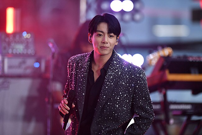 「BTSのJung Kook、カルバン・クラインと組んで自身初のコレクションをデザイン」1枚目/1