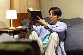「「リボ－ン～最後のヒ－ロ－～」「『最後のヒ－ロ－』は一体何を救うんだろう？」「光誠（高橋一生）のハンバ－ガ－の食べ方が前と違うのが気になる」」1枚目/1