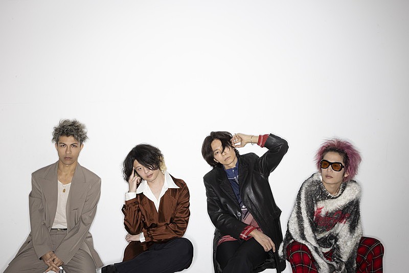 「[Alexandros]、映画『機動戦士ガンダム 閃光のハサウェイ キルケーの魔女』挿入歌をカバー」1枚目/2