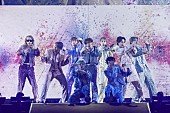 「＜ライブレポート＞BUDDiiS　多幸感あふれるパフォーマンスで巡る色とりどりの四季」1枚目/50