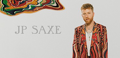 ＜コラム＞JP Saxe パンデミック下の世界を癒やした新世代のシンガーソングライター