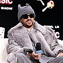 バッド・バニーの世界的成功を支える地元に根差した戦略